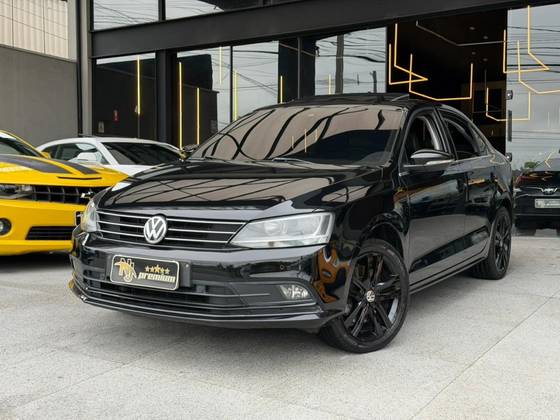 VOLKSWAGEN JETTA 2.0 TSI HIGHLINE 211CV GASOLINA 4P TIPTRONIC VOLKSWAGEN JETTA 2.0 TSI HIGHLINE 211CV GASOLINA 4P TIPTRONIC